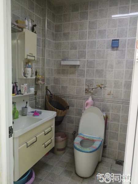 阳光华府 一楼带院 精装 七小 二初